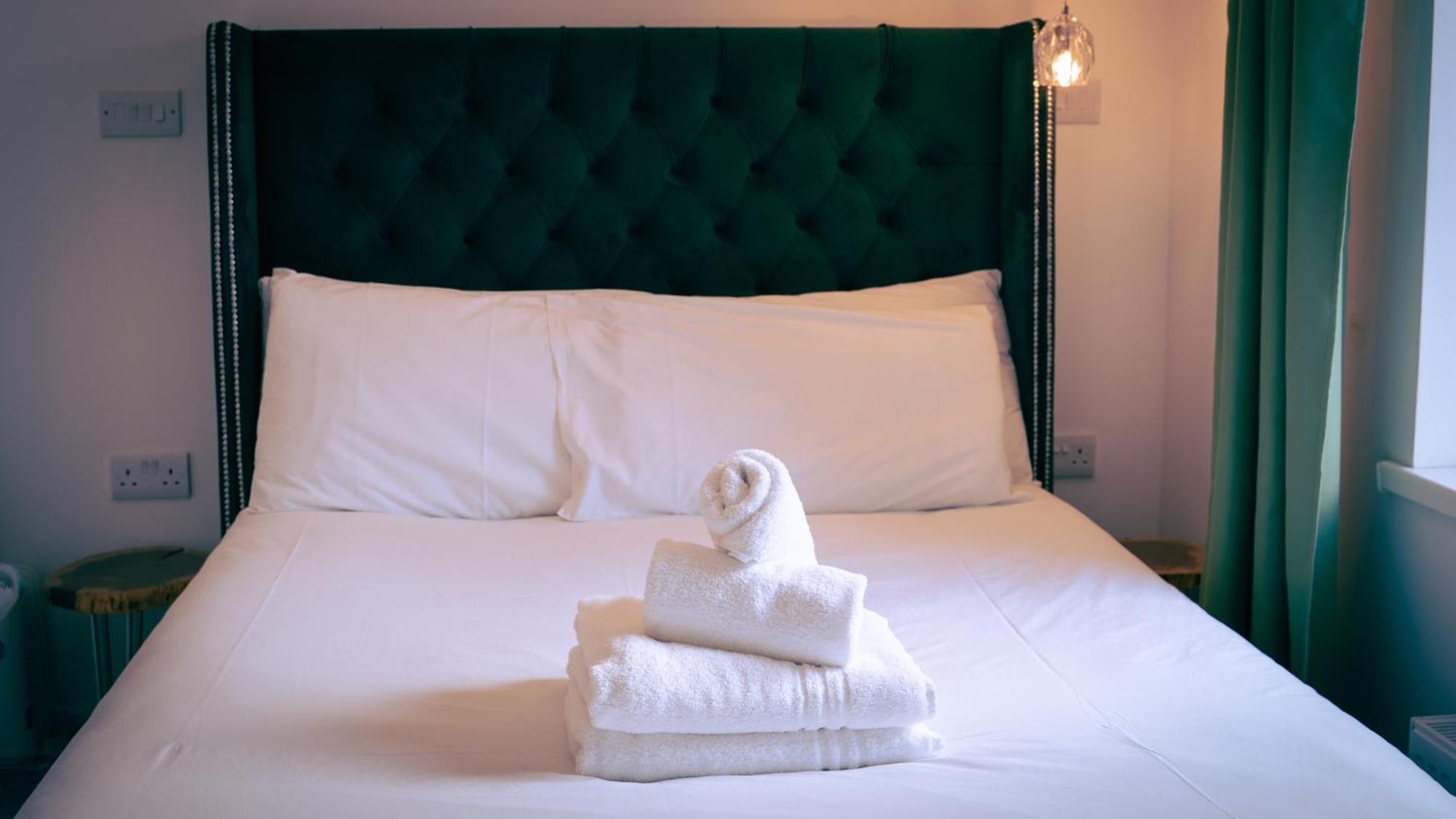 Oyo Newquay Beach Hotel Екстериор снимка